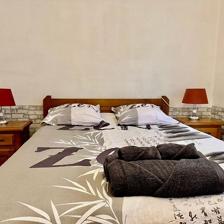 Appartement F3 De 60 M² Au Rez De Chaussee D'Une Villa Vezenobres Luaran gambar