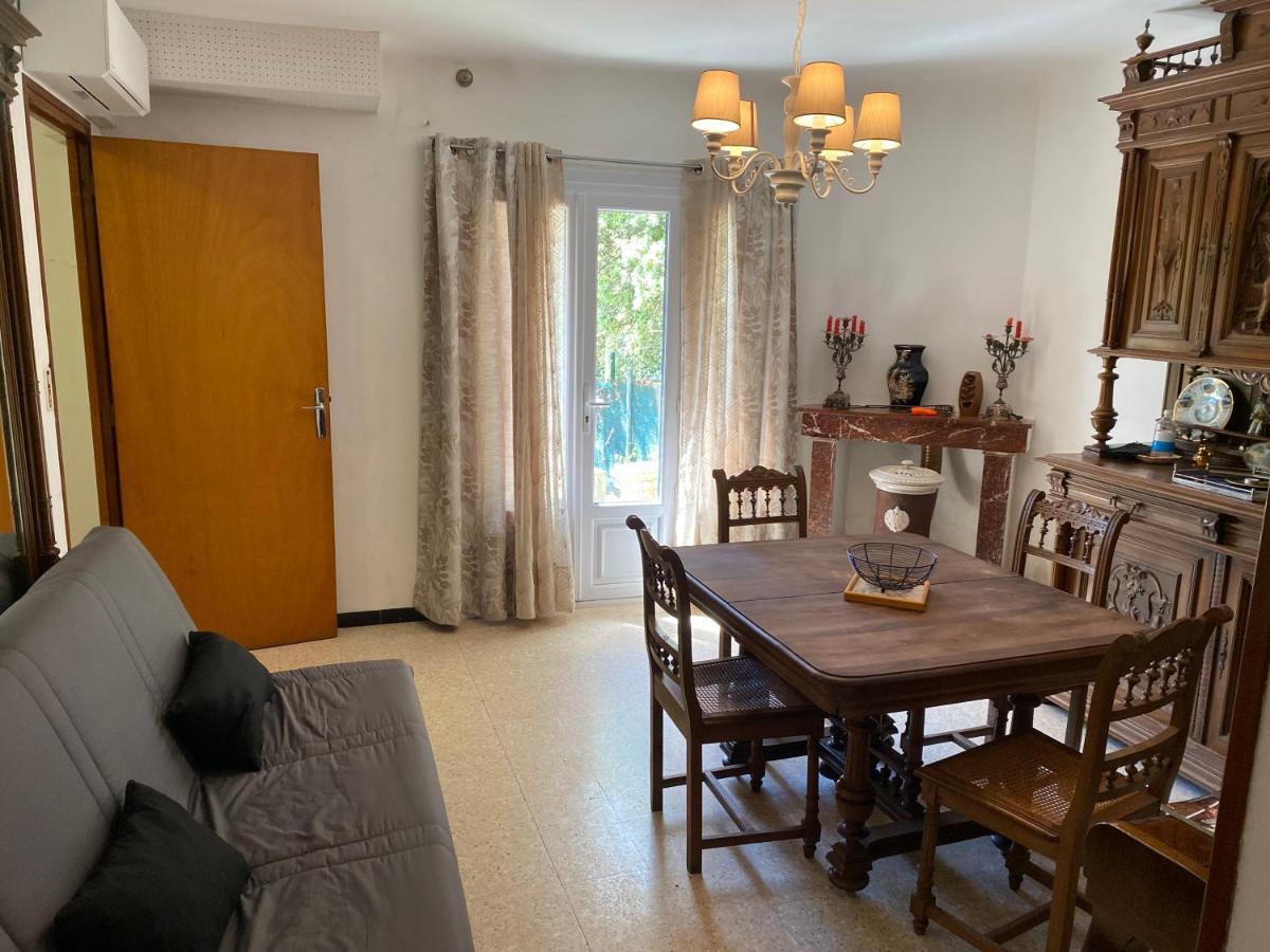 Appartement F3 De 60 M² Au Rez De Chaussee D'Une Villa Vezenobres Luaran gambar
